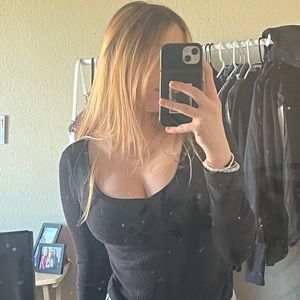 Meet your Posher, Jade